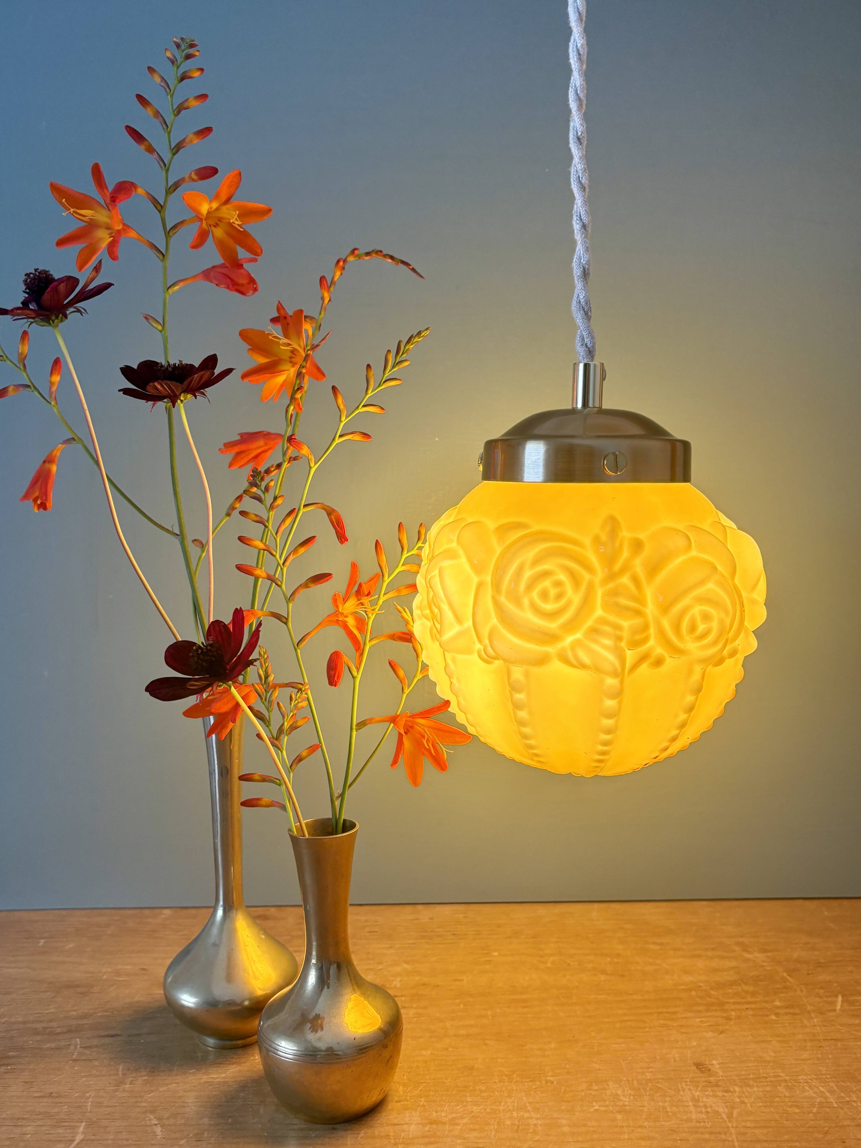 Vintage art deco globe pendant light in ochre opaline