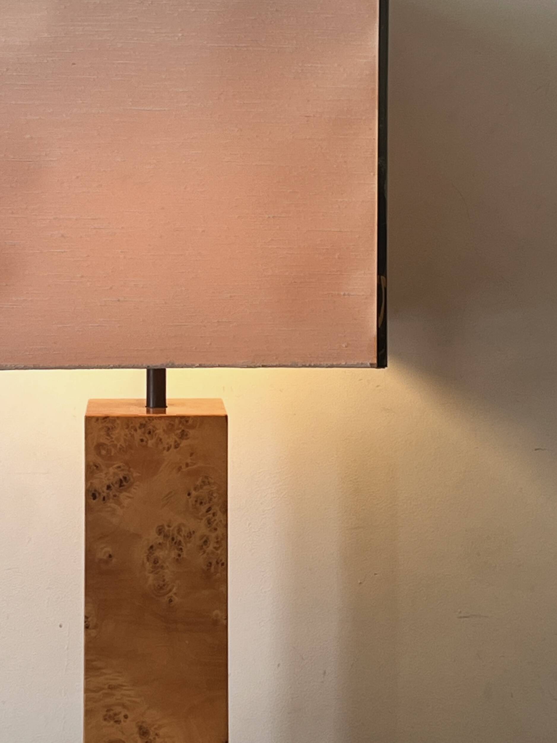 Majestic table lamp in elm burl, C.Mahey design 1970