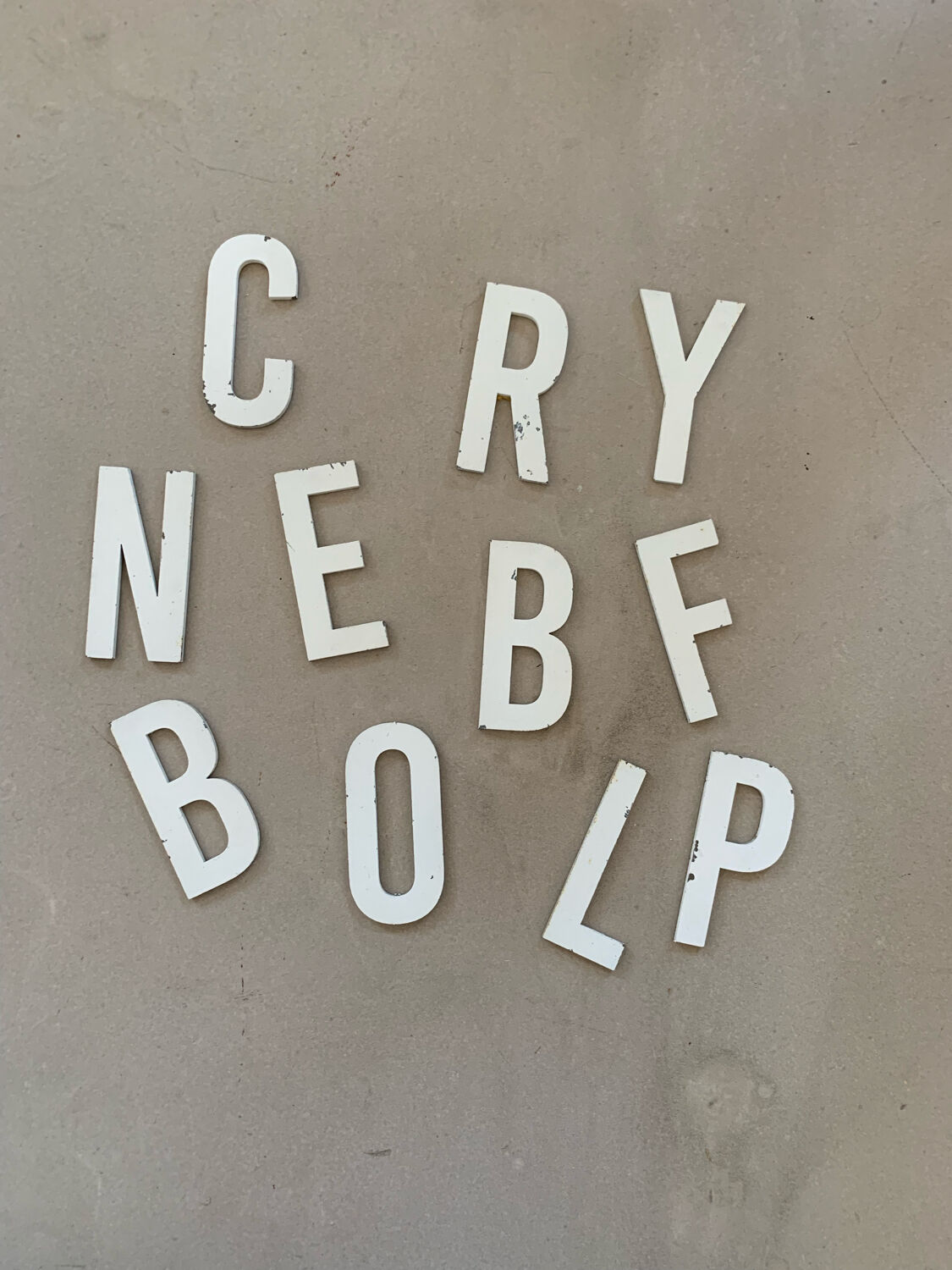 Set of 11 small old sign letters