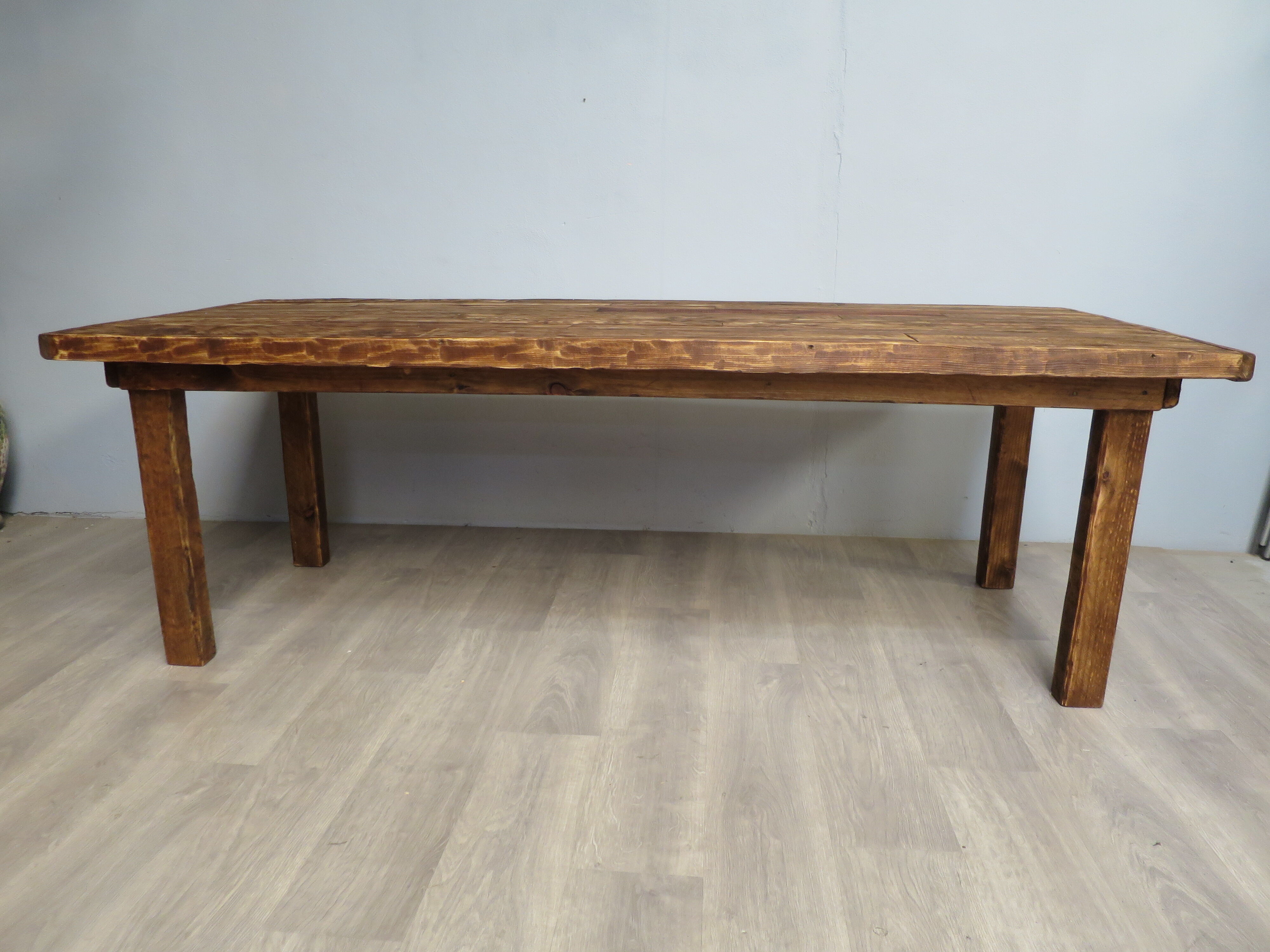 Table de ferme rustique