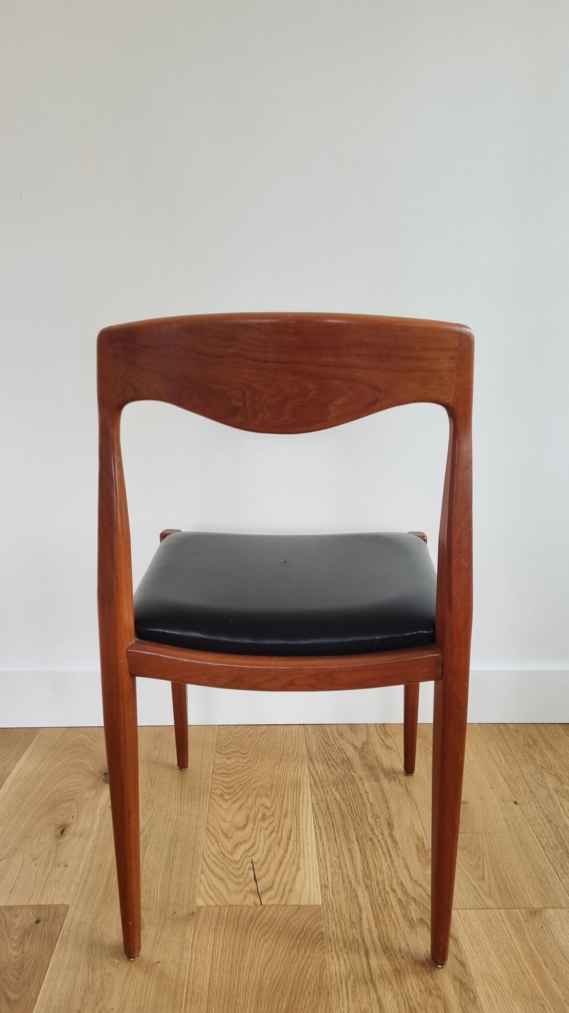 Scandinavian chair