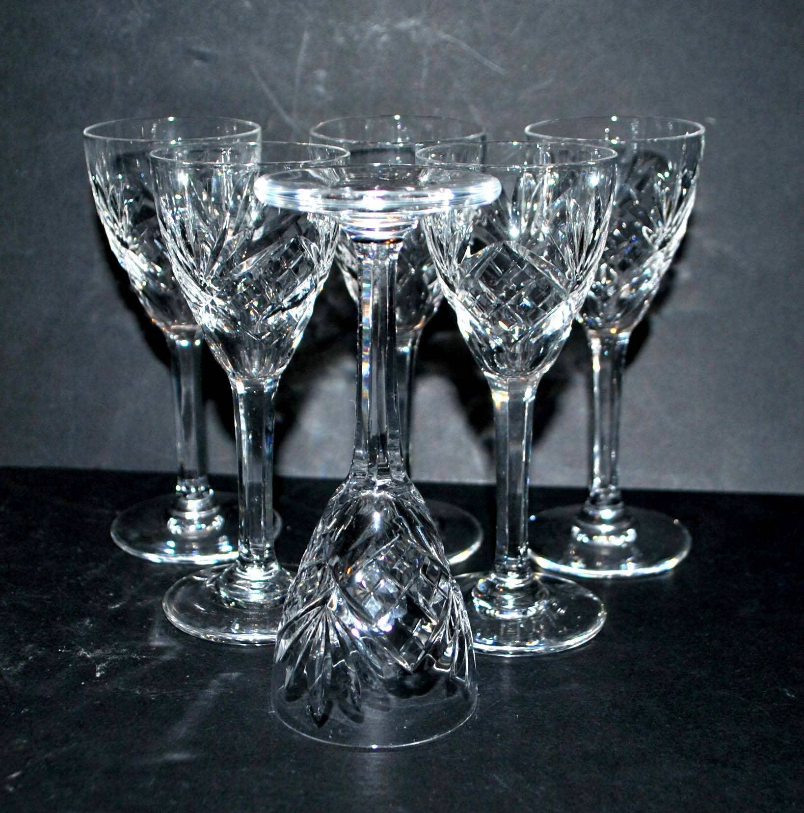 Set of 6 Chantilly liqueur glasses in cut crystal from SAINT-LOUIS signed 11.5cm