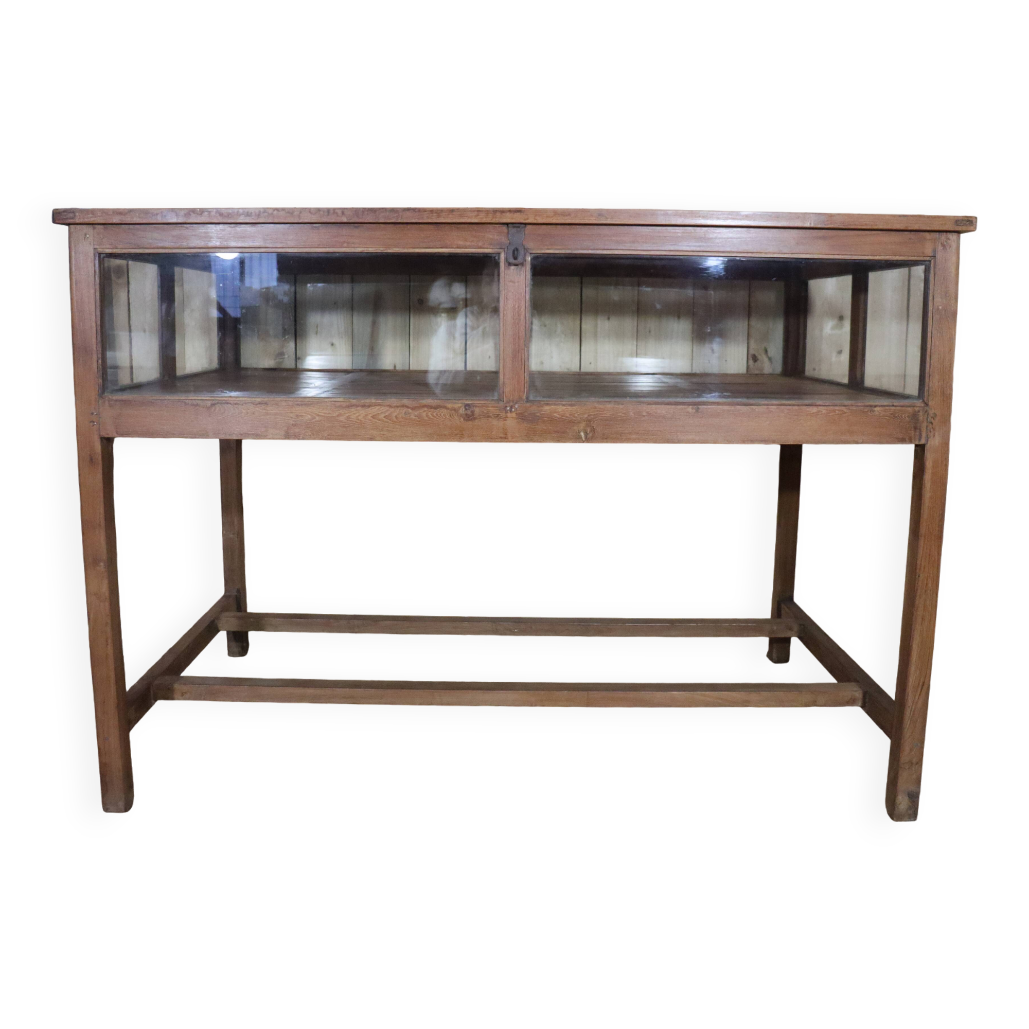 Ancienne vitrine/présentoir de magasin en pin