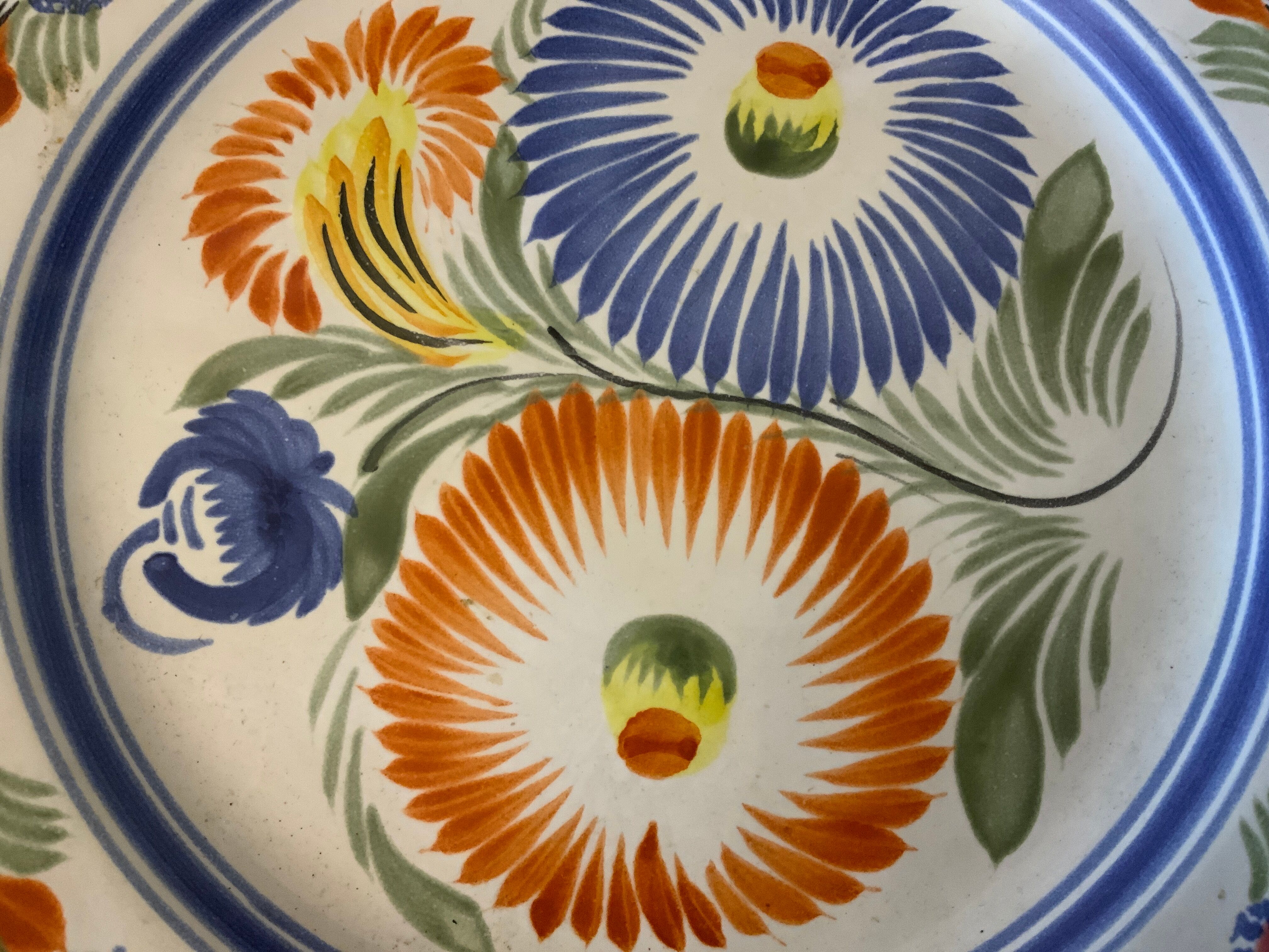 Assiette Quimper signée