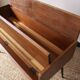 Old knitting compass feet console