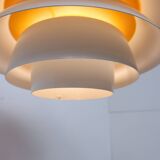 Verona hanging lamp white by Sven Middelboe