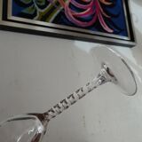 8 crystal champagne flutes from Arques Fleury epi twisted feet