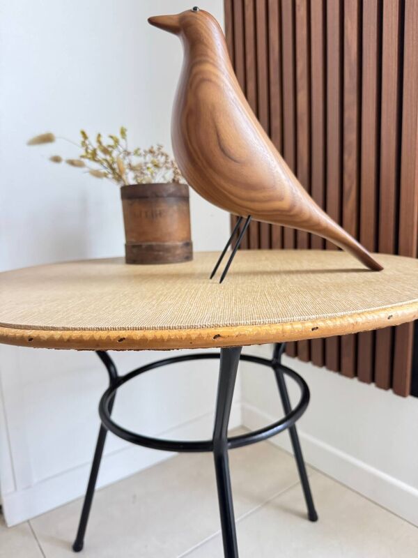 Ancienne table basse en rotin et métal noir