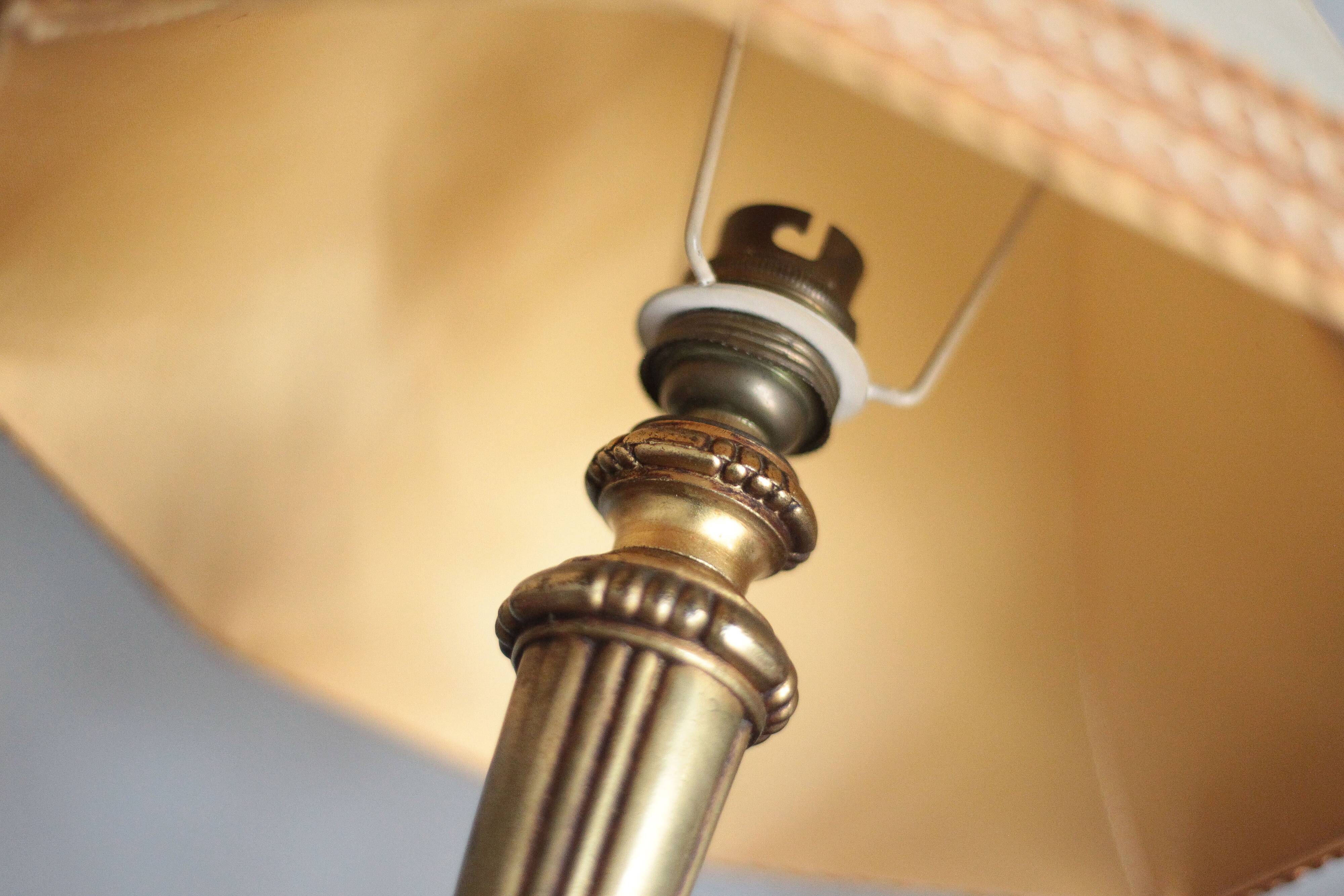 Pair of bronze lamps with fabric shades, bedside lamp.