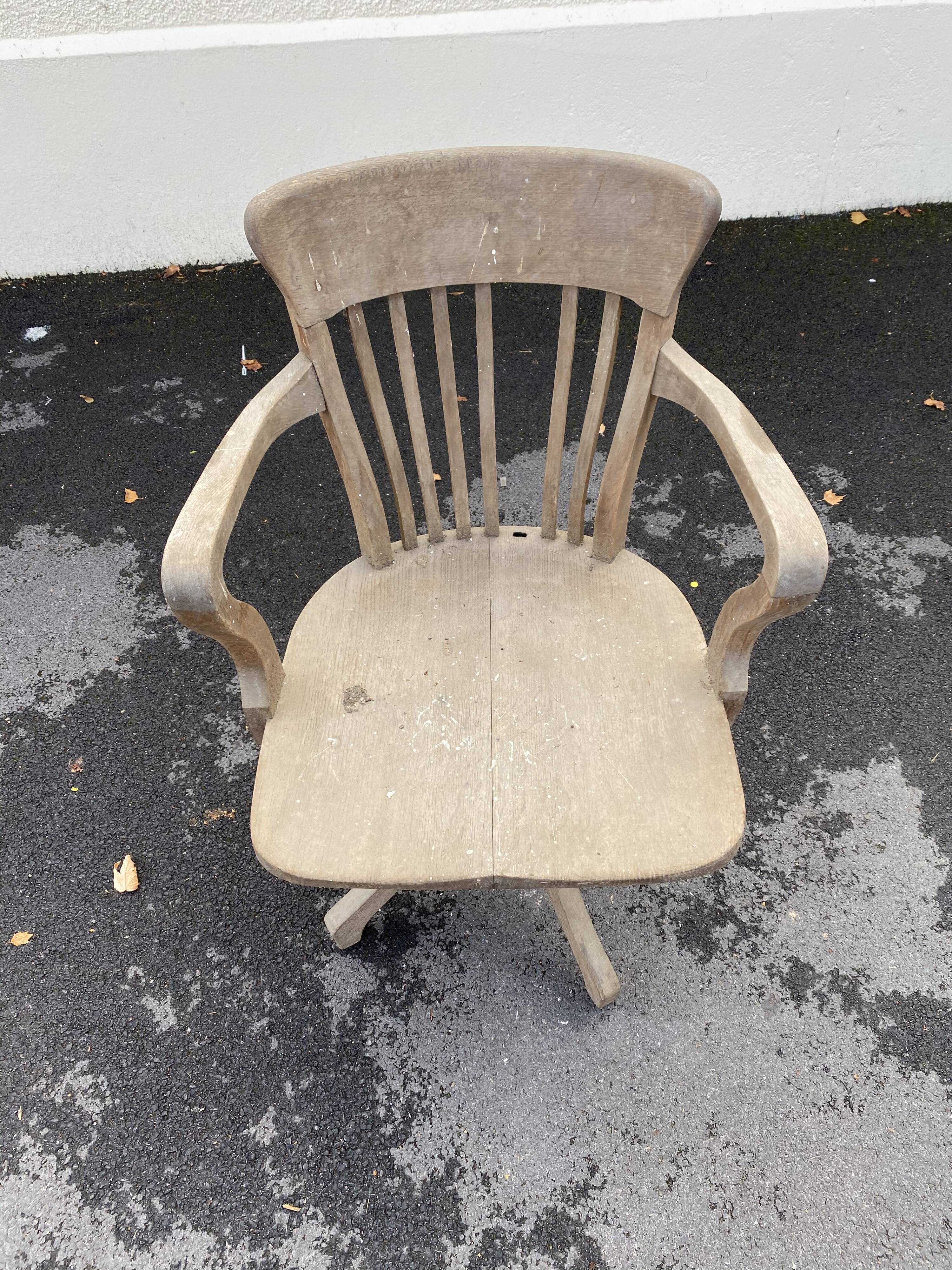 American revolving office chair