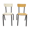 Deux chaises en formica