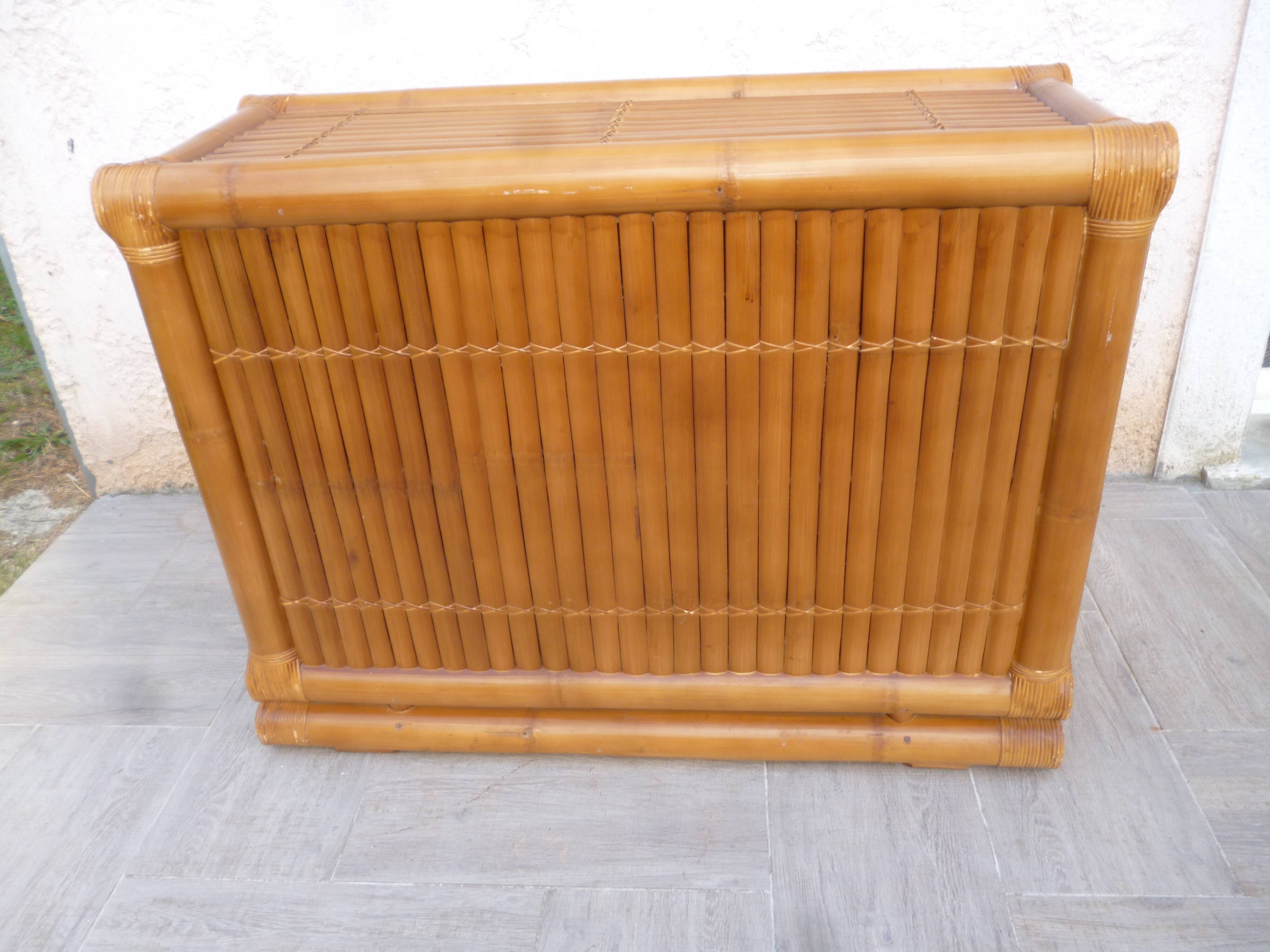 Commode bambou