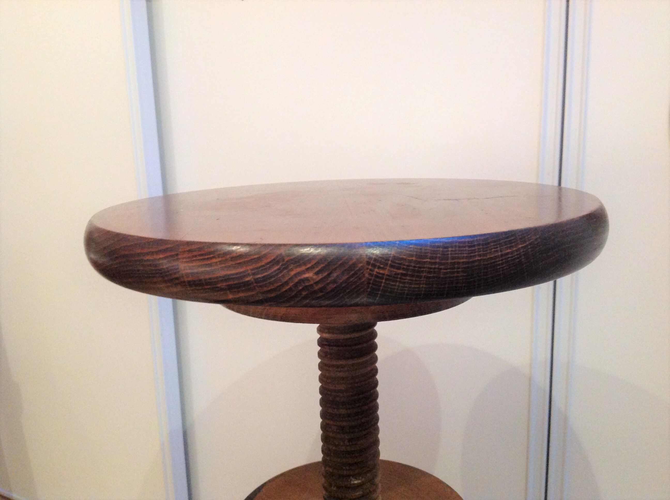 Wooden tripod stool / vintage 60s-70s