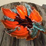 Vallauris fruit bowl in the shape of a leaf