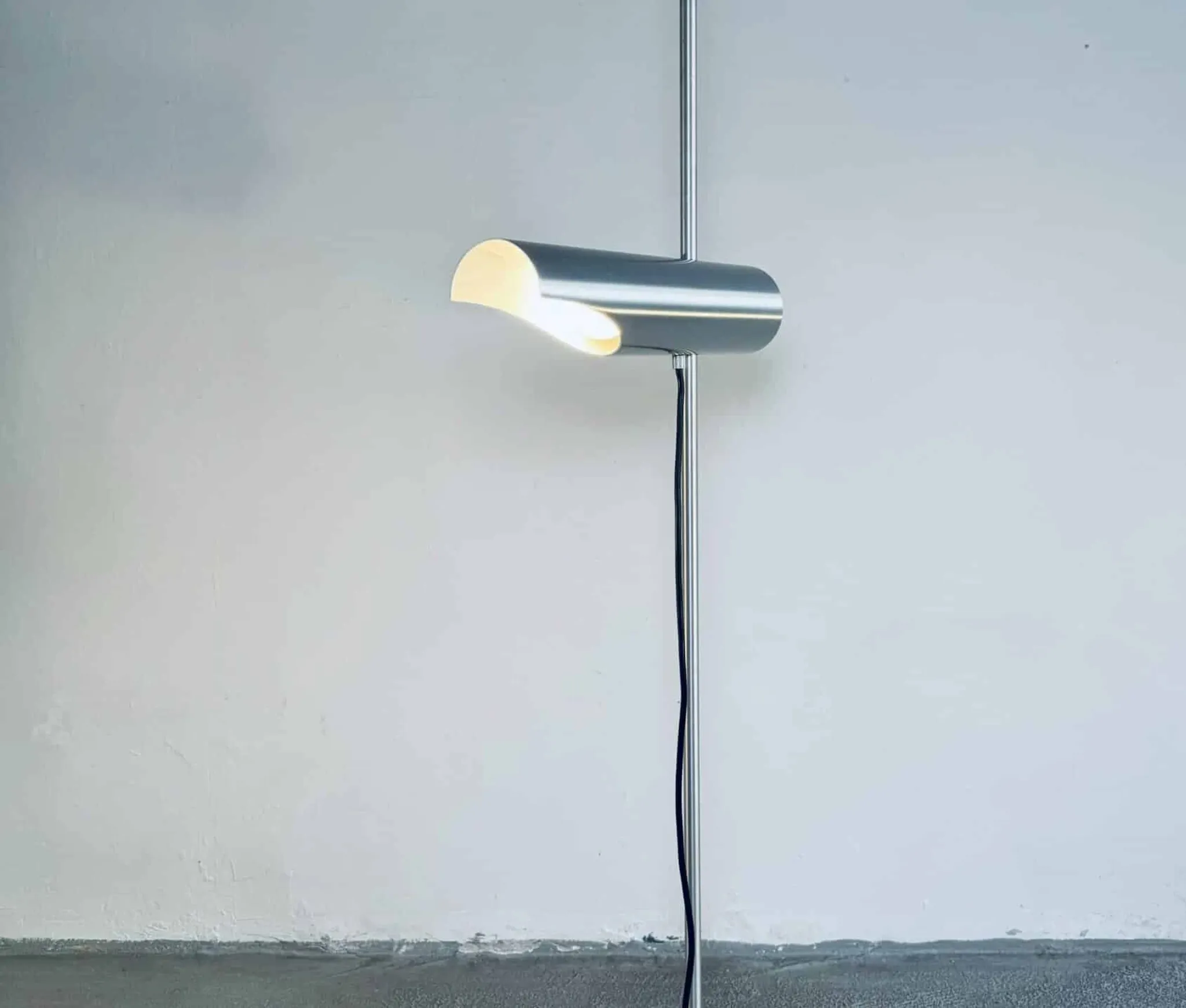 D-2003 Periskoop Floor Lamp By Maija Liisa Komulainen For Raak Amsterdam, The Netherlands, 1960S