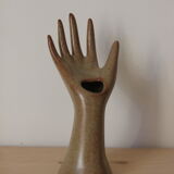 Hand with sandstone rings