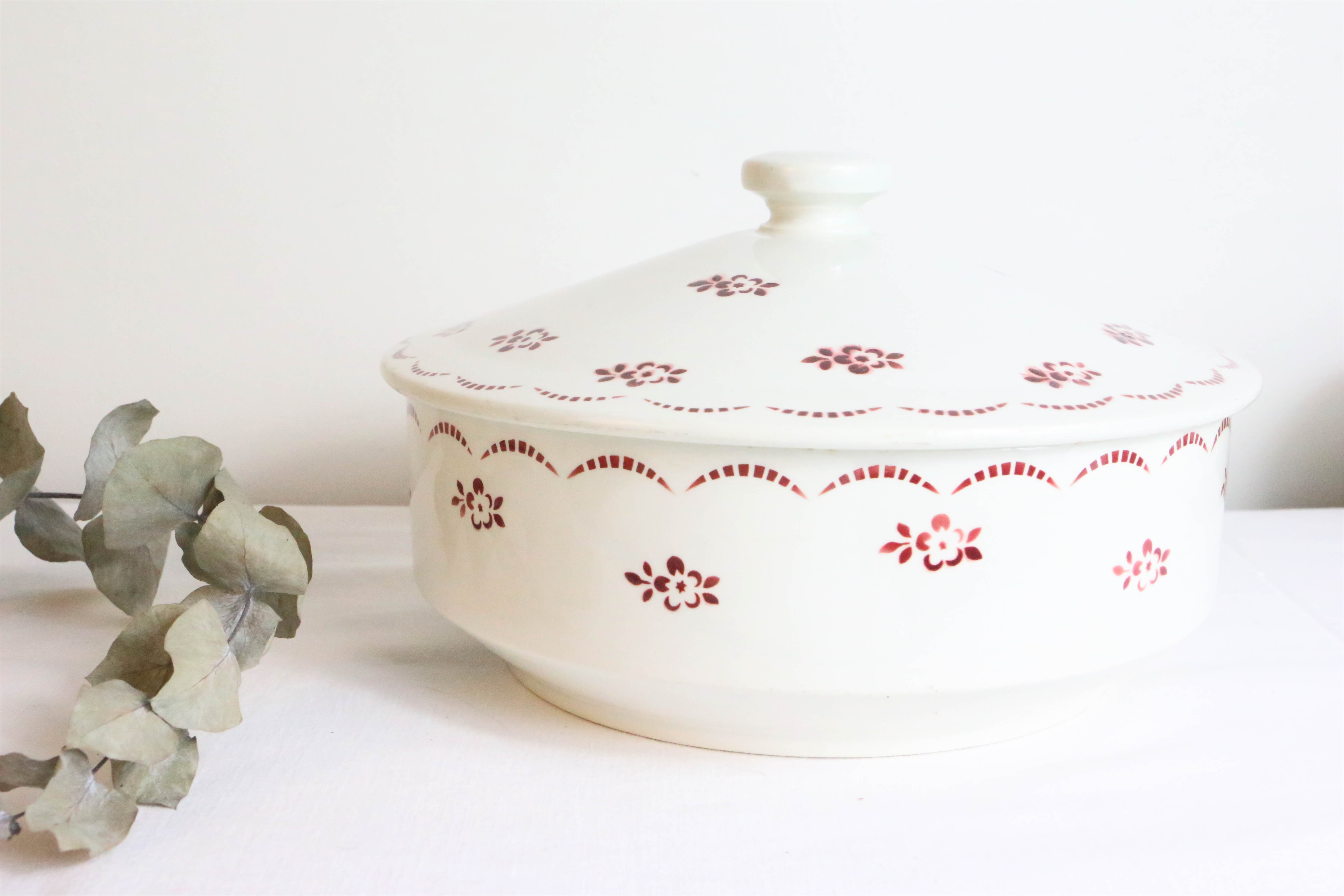 Ceramic soup kitchen, Moulin des Loups, vintage