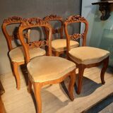 Set of 4 blond braked chairs