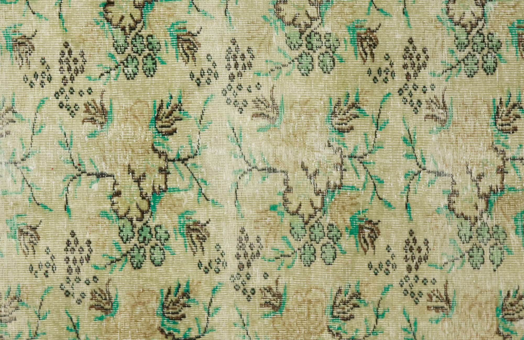 Anatolian handmade vintage rug 270 cm x 180 cm