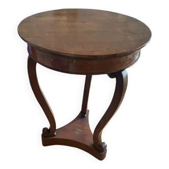 Solid wood pedestal table