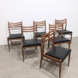 Suite de six élégantes chaises scandinaves