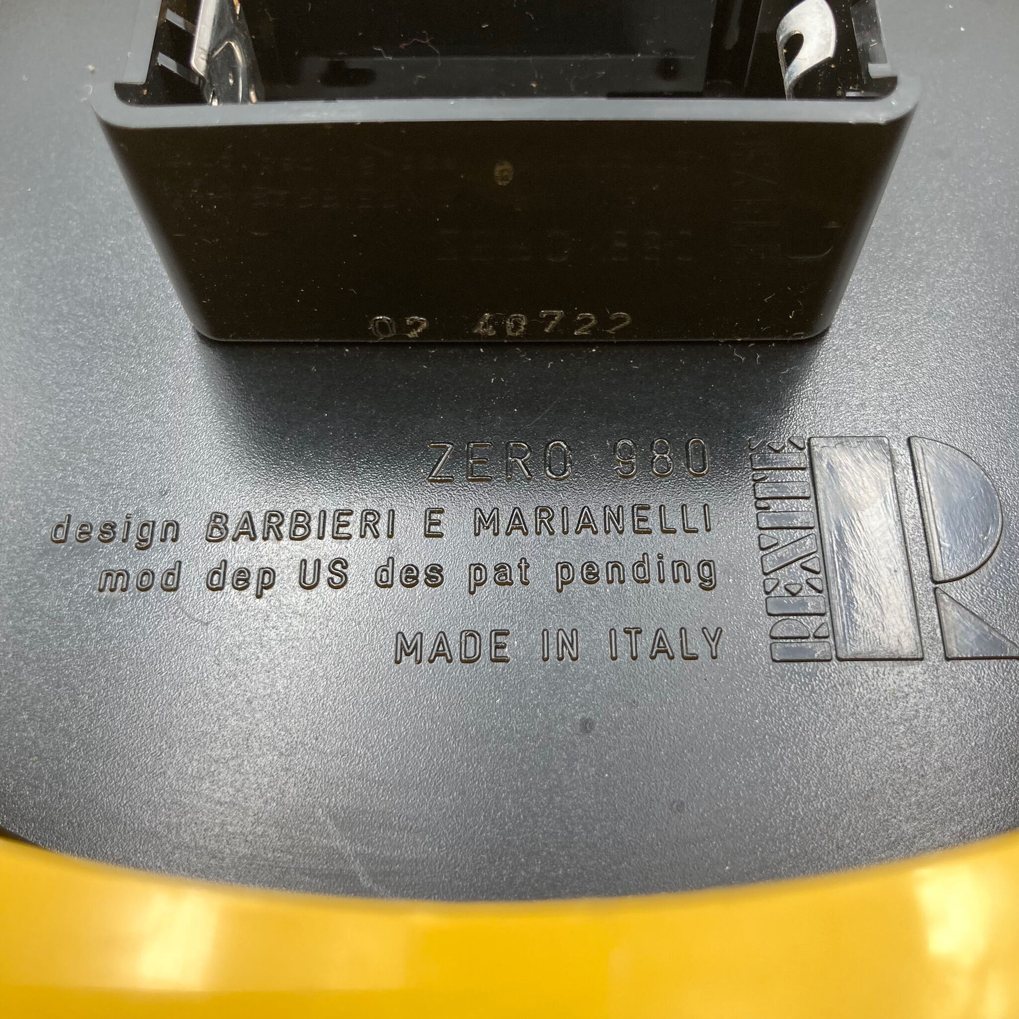 Horloge murale modèle zero 980 DE Raul Barbieri et Giorgio Marianelli - Design Wall Clock Made in Italy