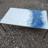 Organic glass coffee tables