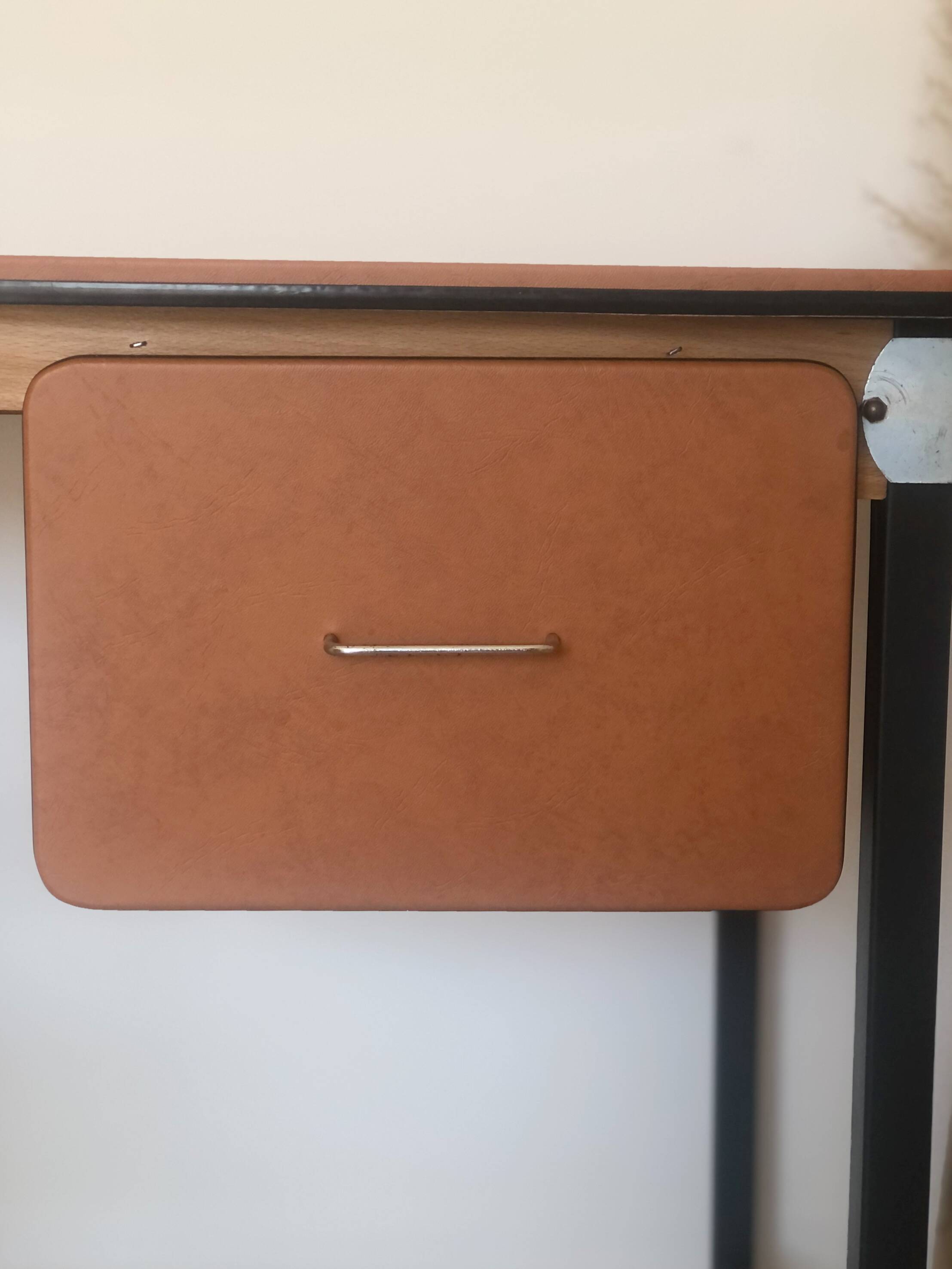 Bureau des années 60/70 et sa chaise