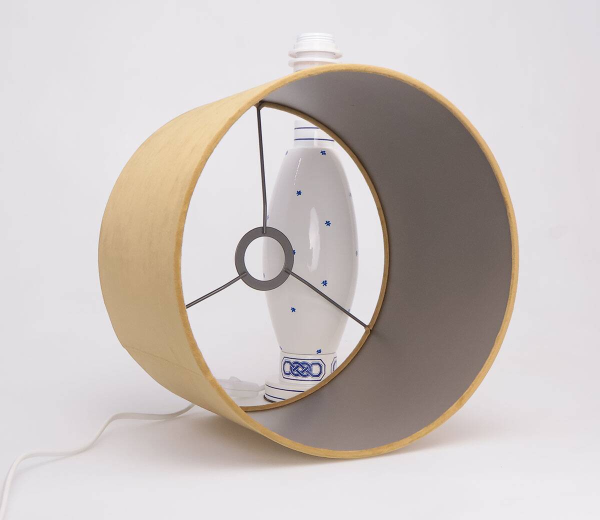 Set of 2 porcelain table lamps by Le Dauphin, 1970s