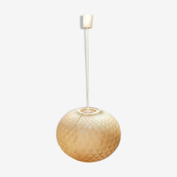 Scandinavian suspension vintage ball yarn perplex