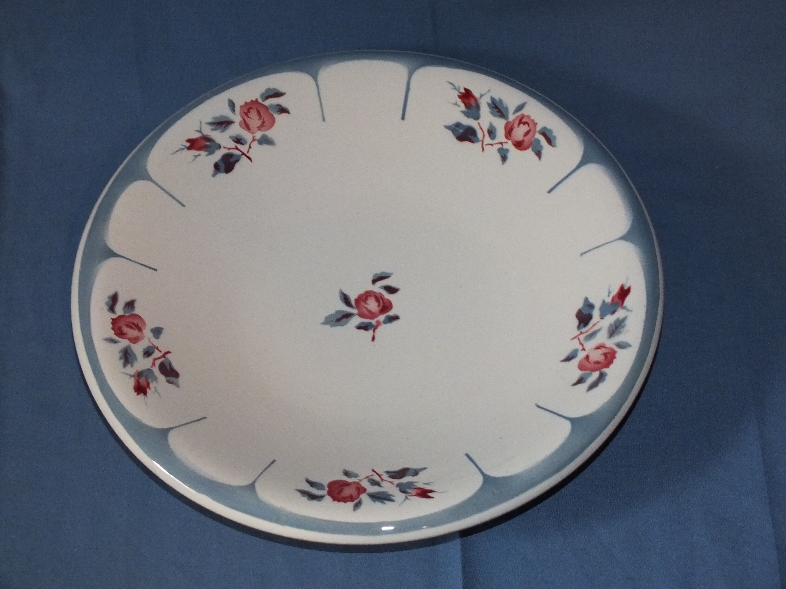 Vintage display - Digoin Sarreguemines model Ninette