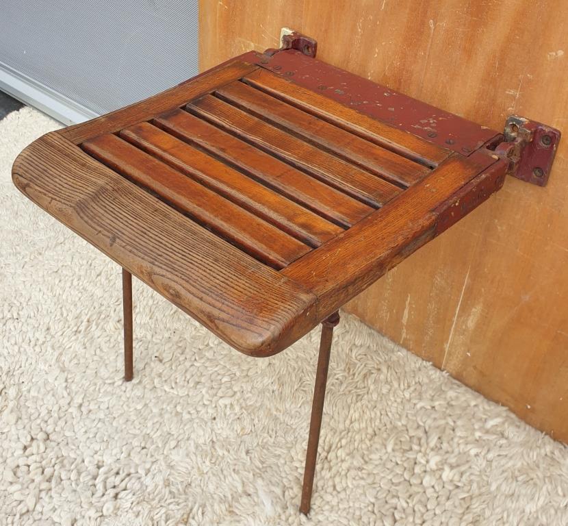 Folding seat wood Paris metro Sprague