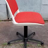 Pollock-minded office chair