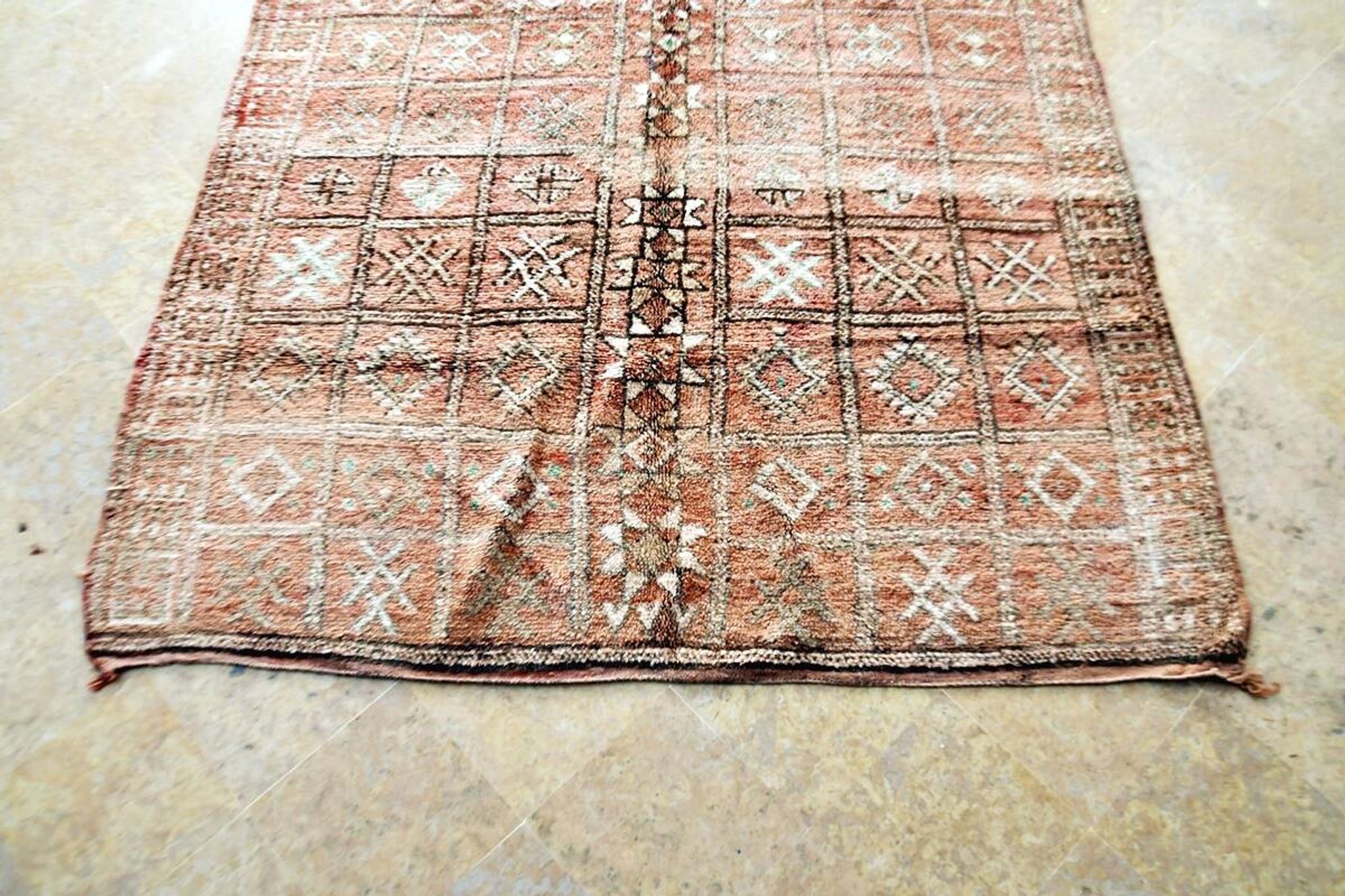 Vintage Zemmour Berber rug