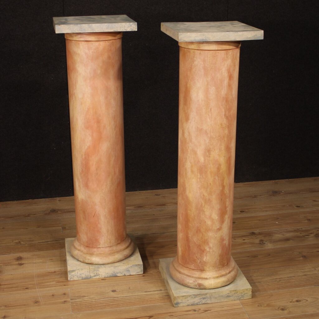 Pair of french columns in lacquered wood