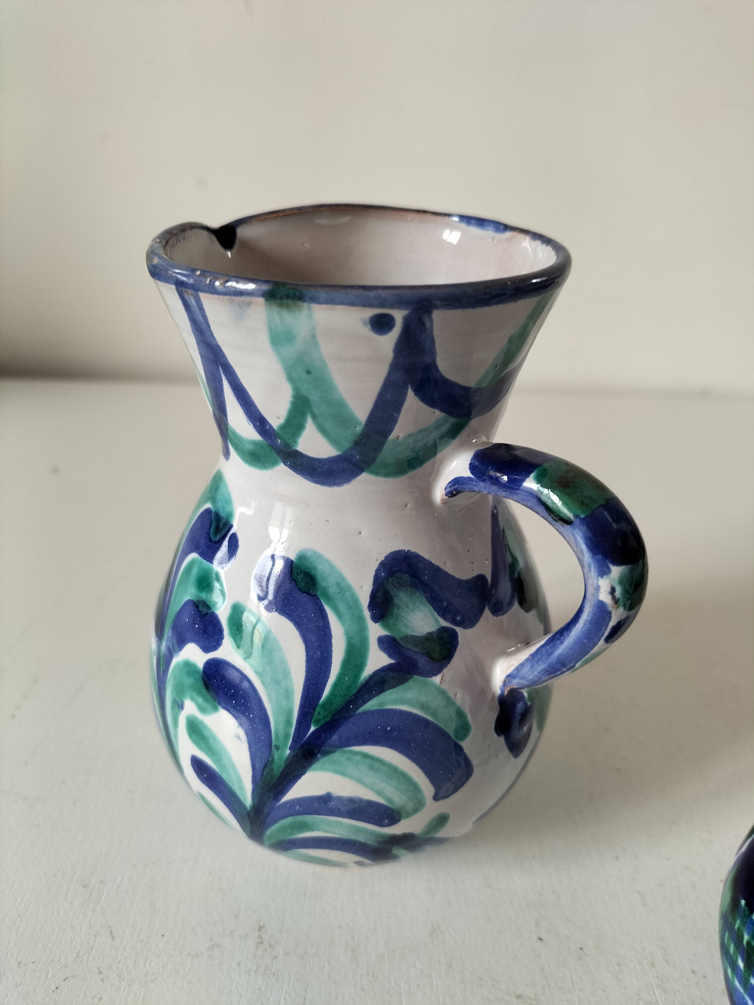 Fajalauza earthenware set, Granada (Spain)