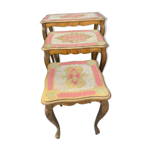 3 tables gigognes