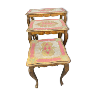 3 nesting tables