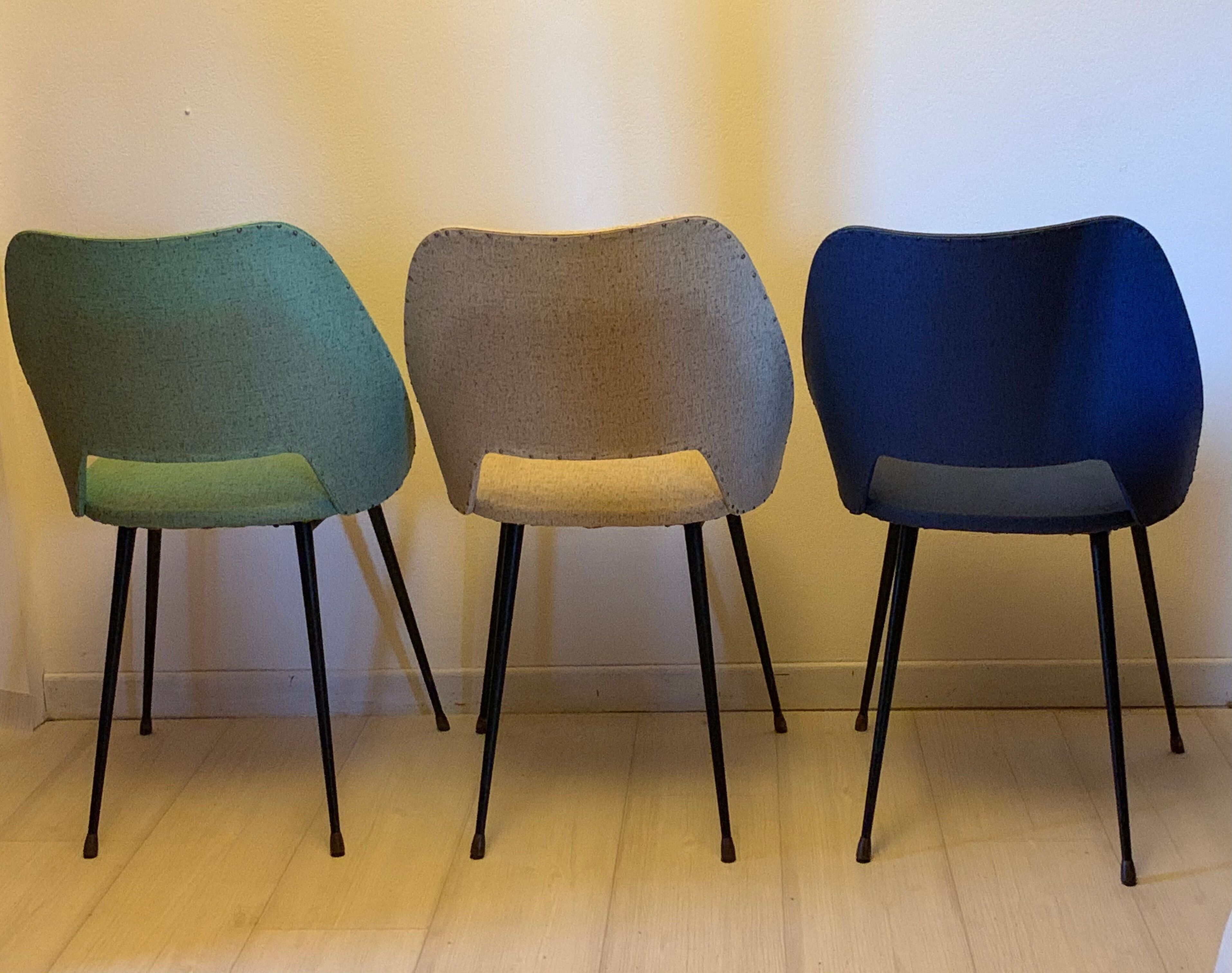 3 chaises tonneau années 50/60 skaï