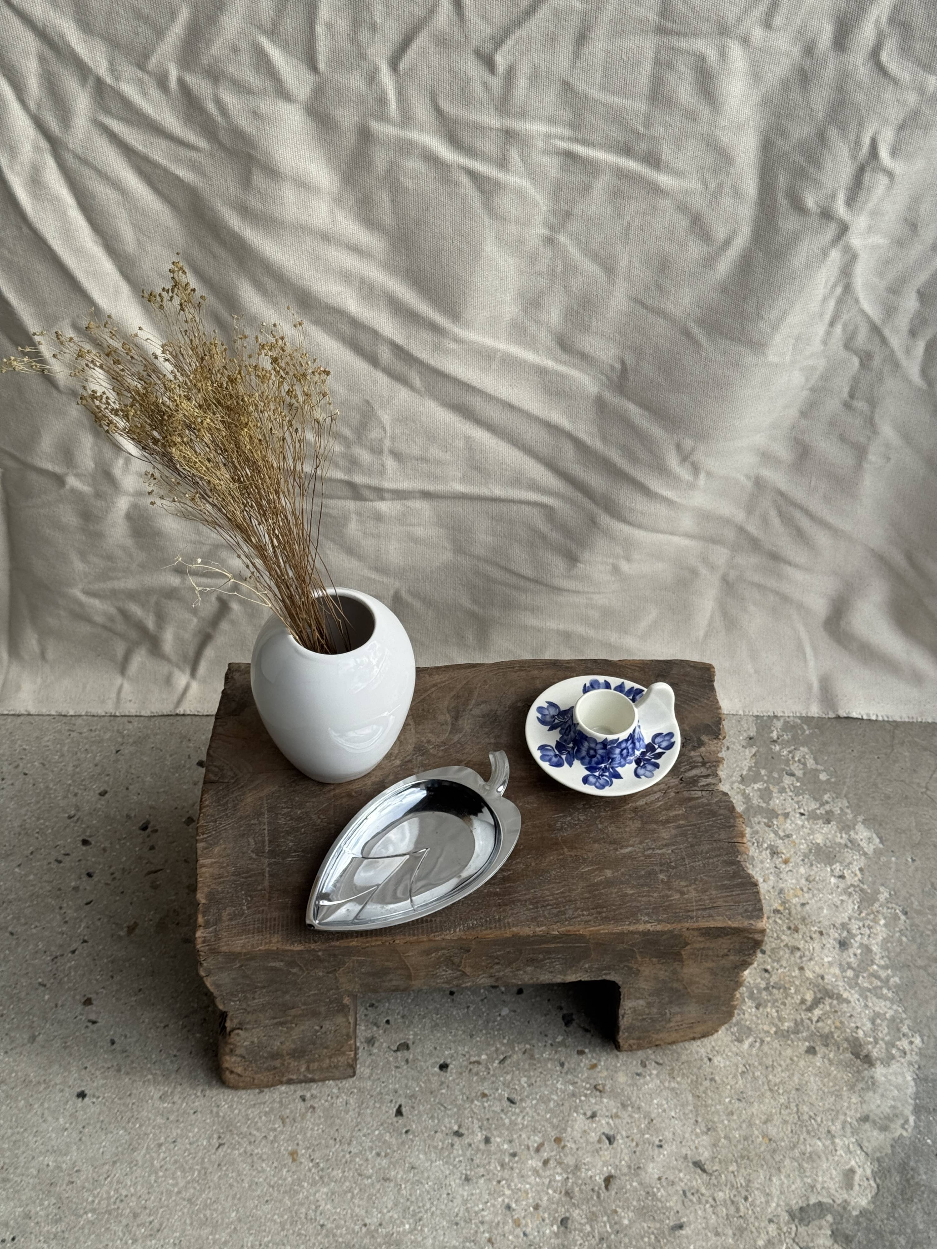 Vintage blue and white hand-held egg cup Poland D13