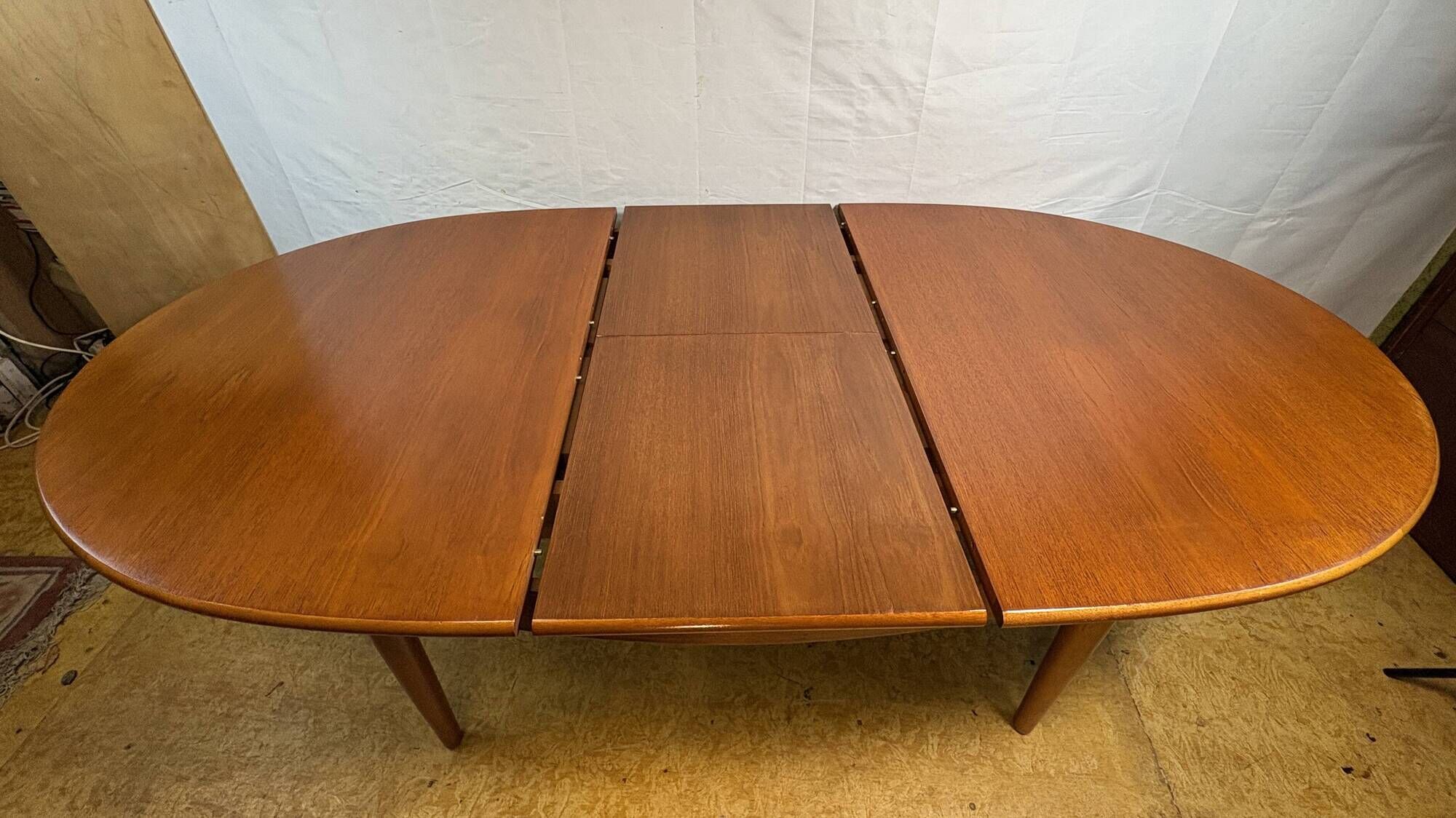 Mid-Century Vintage Teak Extending Dining Table 1960 Danish-Inspired Design