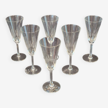 6 anciennes flûtes à champagne en cristal taillé