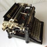 Old Typewriter Underwood No.5