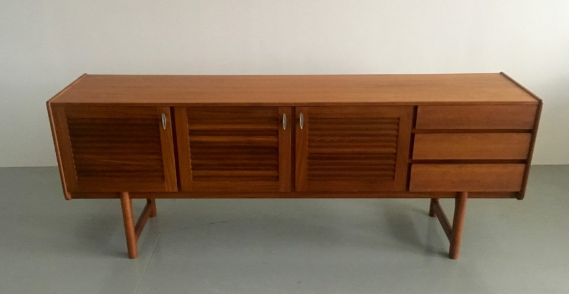 Row A. H. McIntosh Co Ltd of the Kirkcaldy Scotland