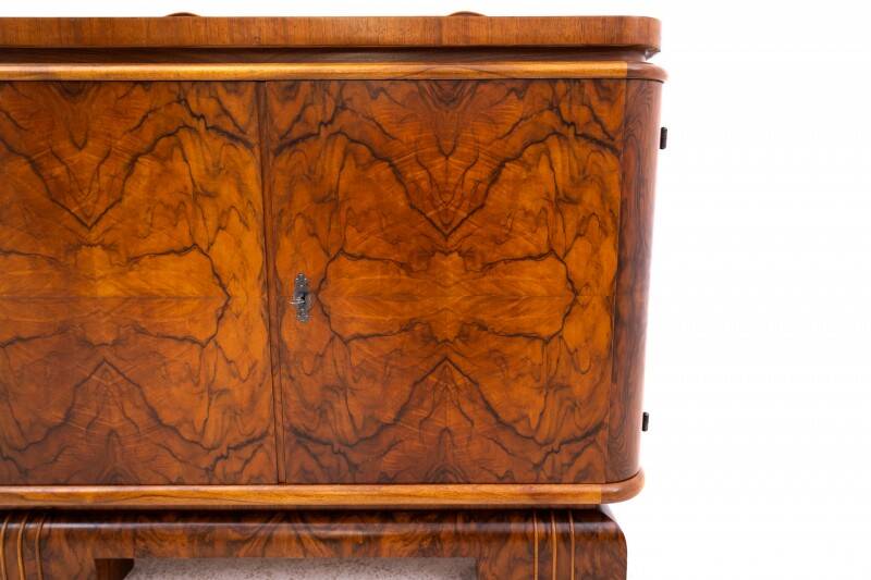 Interesting Art Deco chest of drawers, Poland, circa 1930.