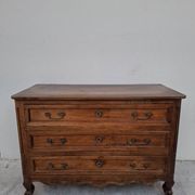Louis XV style commode in solid walnut, 19th century rustic.