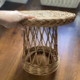 Vintage 1960s coffee table in woven wicker.