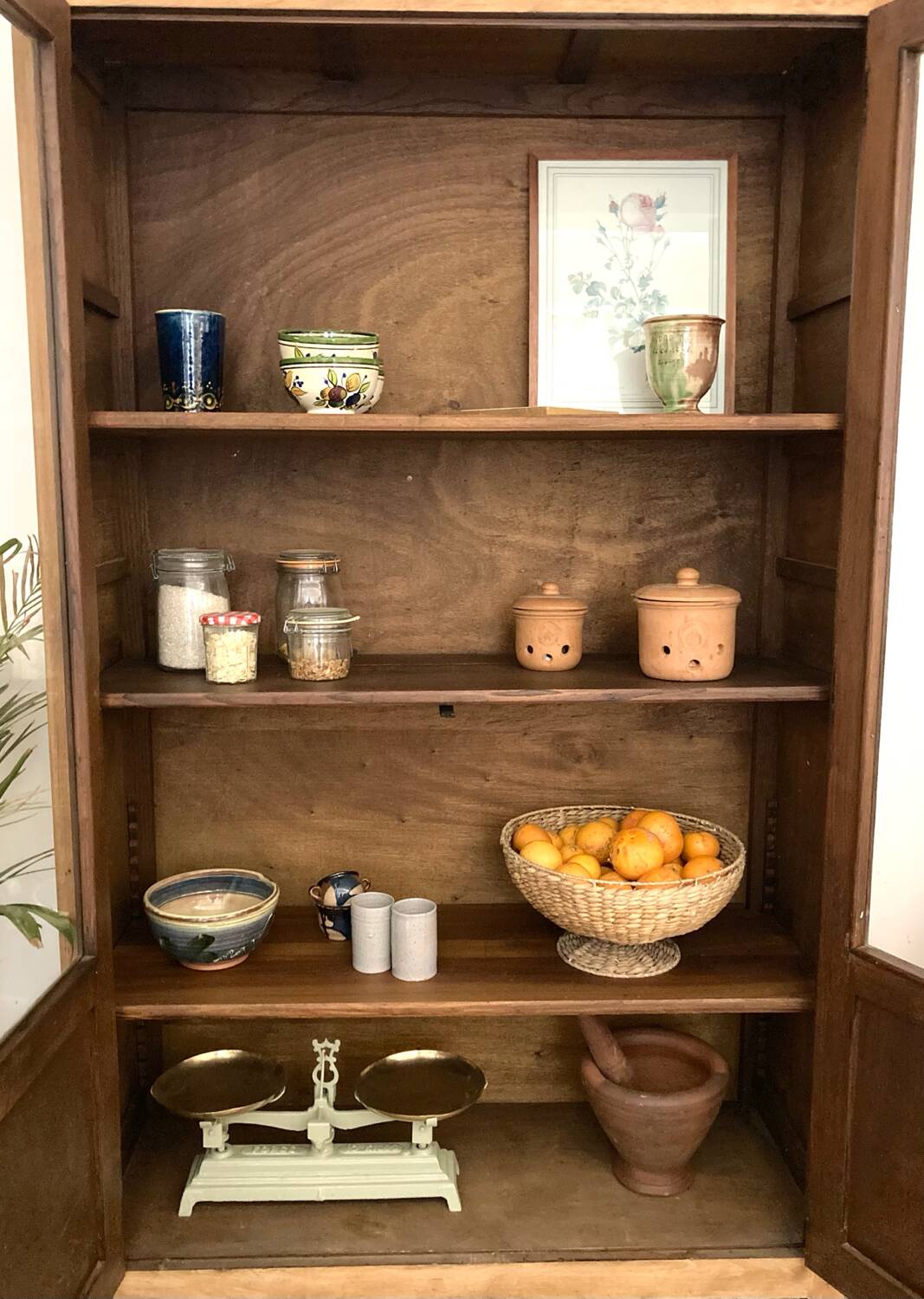 Parisian display cabinet