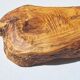 Plat brutaliste en bois d'olivier 1970