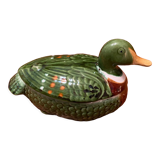Duck box in slip